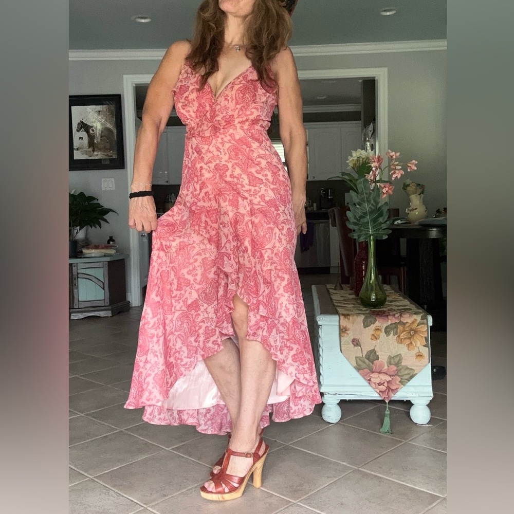 Express Women Pink  Floral‎ Fairy    Coquette maxi dress size S  Ruffle High Low
